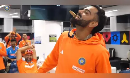 CWC: Virat Kohli wins Gold medal by team for best fielding against Australia CWC: Virat Kohli wins Gold medal by team for best fielding against Australia