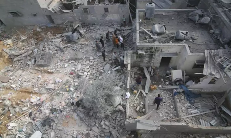 Israeli Defence Minister orders complete seige on Gaza