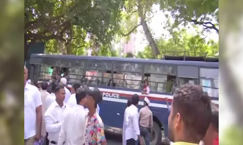 Delhi police detain AAP workers as they stage protest over Sanjay Singhs arrest