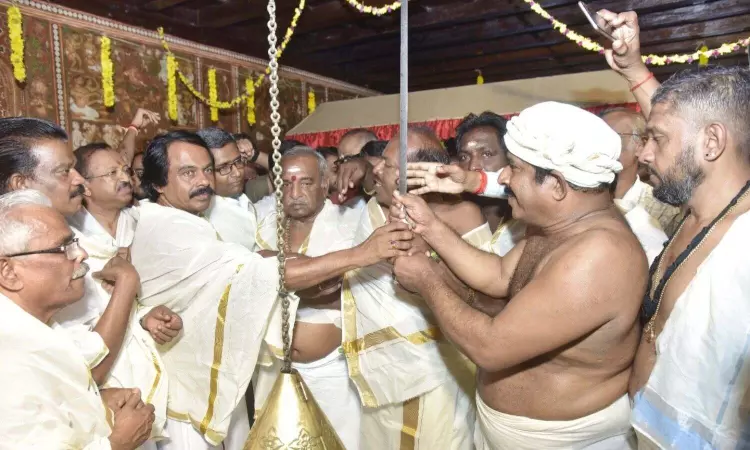 King’s sword goes to T’puram for Navarathri
