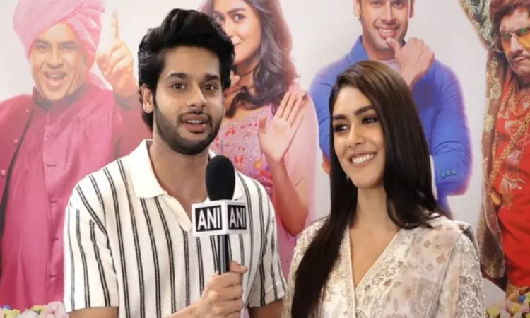 Abhimanyu Dassani, Mrunal Thakur open up on working with director Umesh Shukla in Aankh Micholi Abhimanyu Dassani, Mrunal Thakur open up on working with director Umesh Shukla in Aankh Micholi
