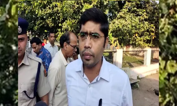 Rajasthan: 4 people dead, 17 injured after bus collides with trolly in Pratapgarh