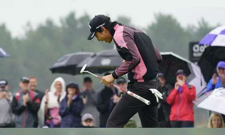 Birdie-merchant Lee dominates Macao golf open Birdie-merchant Lee dominates Macao golf open