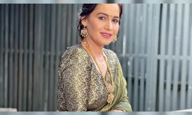 TV actress Mridula Oberoi fainted while shooting for suicide scene TV actress Mridula Oberoi fainted while shooting for suicide scene