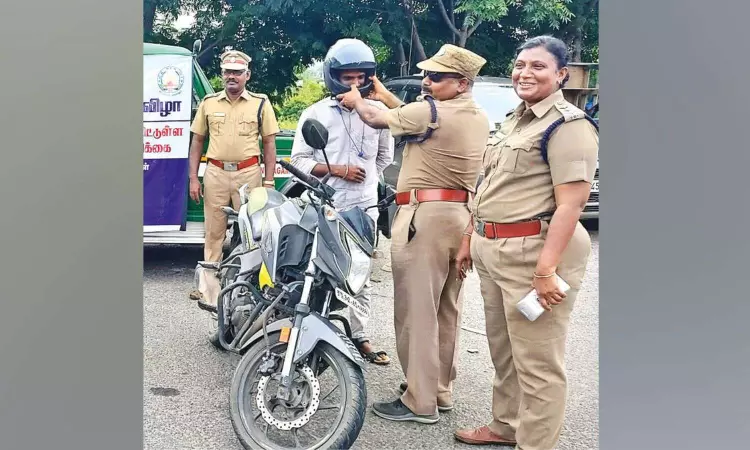 Vehicle check conducted at Paranur