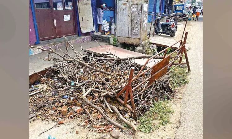 Citizen Connect: Delay in stormwater drain works troubles commuters in Kathivakkam Citizen Connect: Delay in stormwater drain works troubles commuters in Kathivakkam