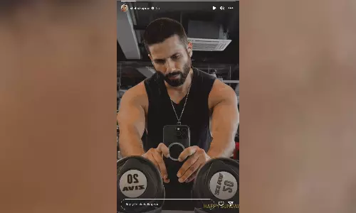 No lazy Sunday for Shahid Kapoor, actor dishes out fitness goals