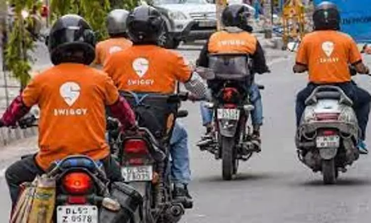After Zomato, now Swiggy increases platform fee to Rs 3 for food orders After Zomato, now Swiggy increases platform fee to Rs 3 for food orders