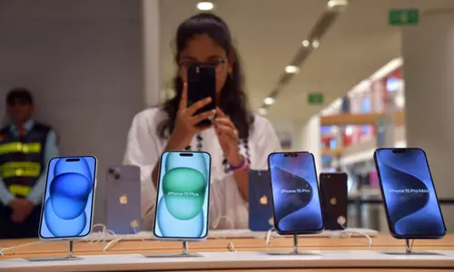 iPhone sales cross 1.5 mn million units in 1st week of India festive season