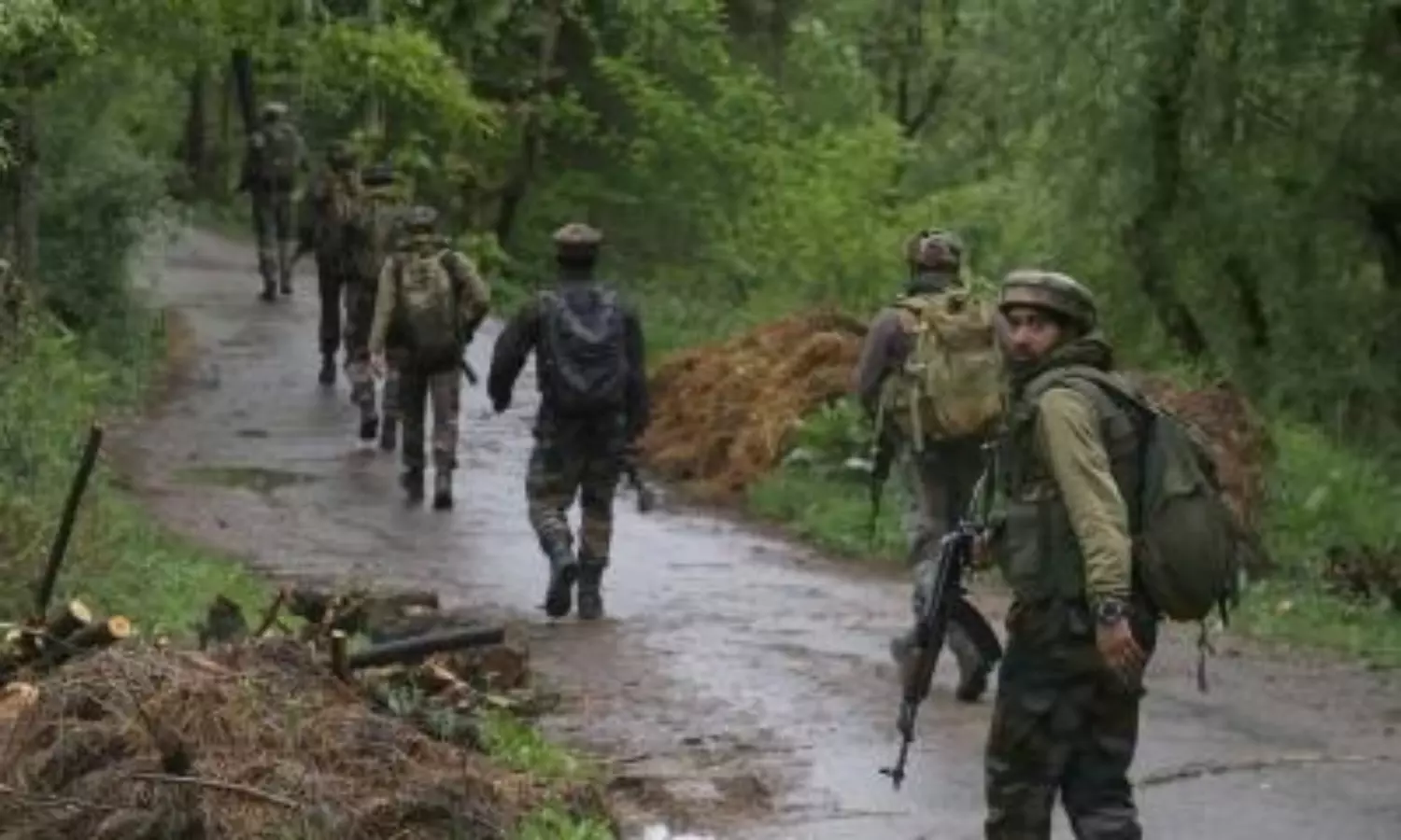 Two terrorists killed as army foils infiltration on LoC in Uri