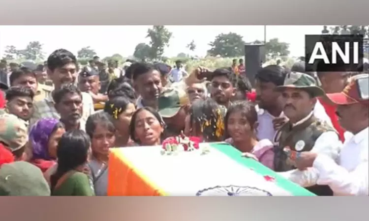 Agniveer Akshay Laxmans last rites performed at Maharashtras Buldhana