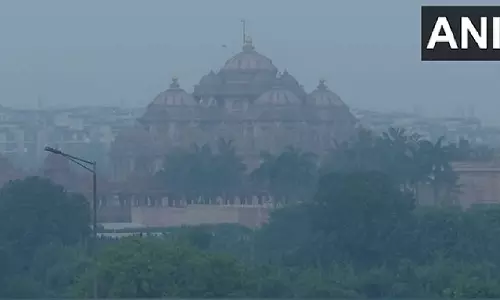 Delhis air quality improves to moderate category; AQI at 190