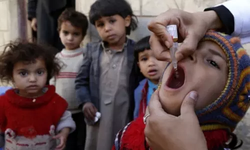 Immunisation rates of Yemeni kids plummet amid conflict: WHO