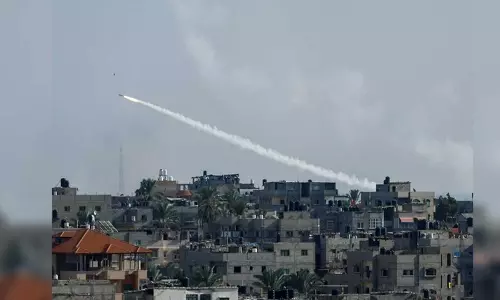 Jewish students take shelter in college library as protestors pound on doors