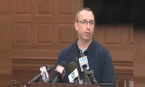 Suspect armed, dangerous, says official on mass shootings in US city of Lewiston, Maine