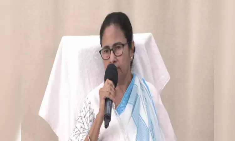 When will railways come out of slumber?: Mamata on Andhra train accident When will railways come out of slumber?: Mamata on Andhra train accident