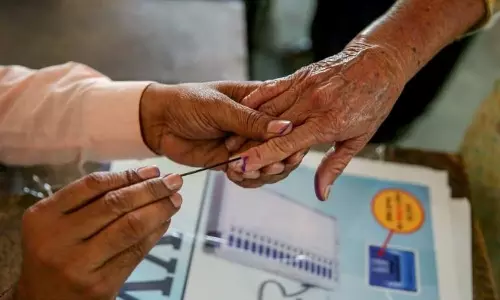 Chhattisgarh polls: 1,219 candidates file nominations for 2nd phase of voting in 70 seats Chhattisgarh polls: 1,219 candidates file nominations for 2nd phase of voting in 70 seats