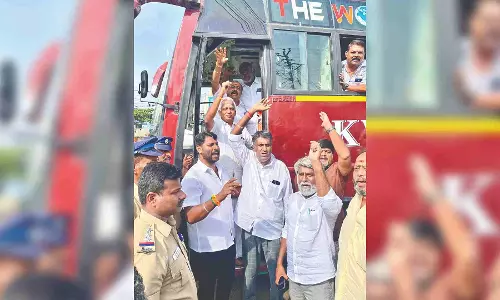 Over 100 BJP workers held in Kovai over flagpoles row