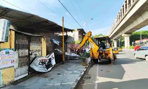 Govt property worth Rs 800 cr recovered near Kathipara flyover