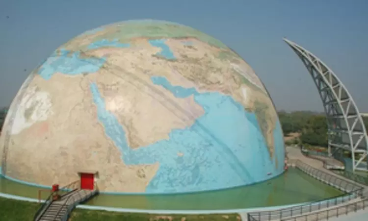 Gujarat CM reviews plans to expand Science City Ahmedabad Gujarat CM reviews plans to expand Science City Ahmedabad