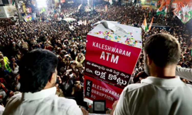 Rahul visits Medigadda barrage after accusing KCR govt of corruption in construction Rahul visits Medigadda barrage after accusing KCR govt of corruption in construction