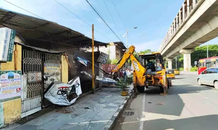 Govt property worth Rs 800 cr recovered near Kathipara flyover