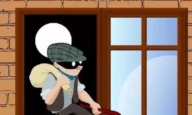 Silk sarees worth Rs 3 lakh, laptop stolen from car in Kancheepuram, probe on