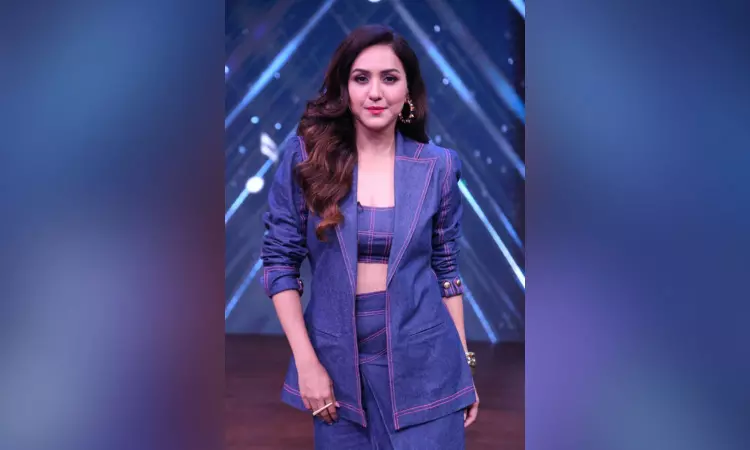 Neeti Mohan reminded of her father by Prem Gupta’s inspiring story Neeti Mohan reminded of her father by Prem Gupta’s inspiring story