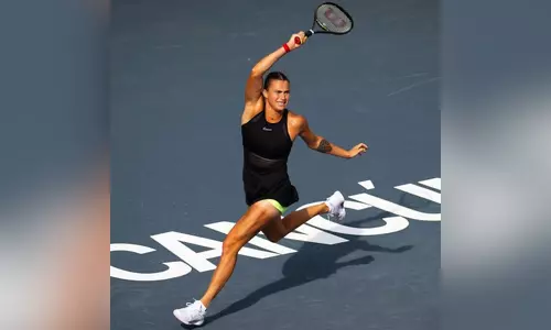 WTA Finals: Sabalenka dispatches Rybakina in rain-halted match to reach semis
