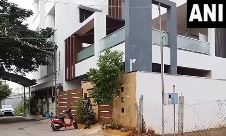 I-T raid continues for second day at various locations in Karur, Thiruvannamalai