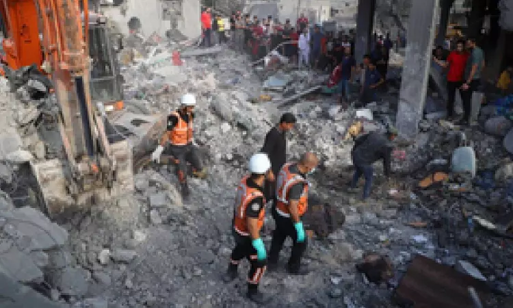 New video shows Gaza residents shot dead by Hamas as they attempt to flee