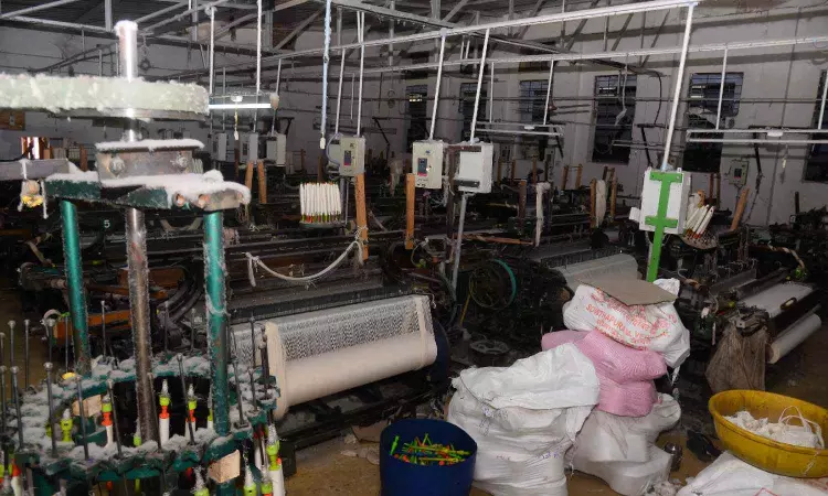 Powerlooms cast gloom over rayon fabric