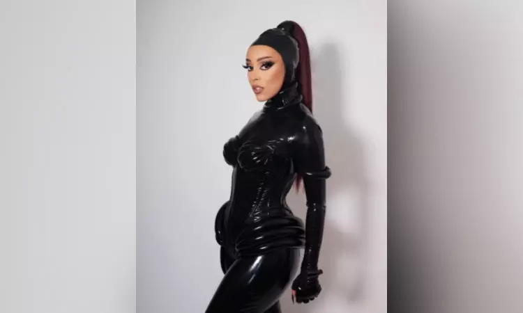 Doja Cat apologises after taunting her followers in disturbing video