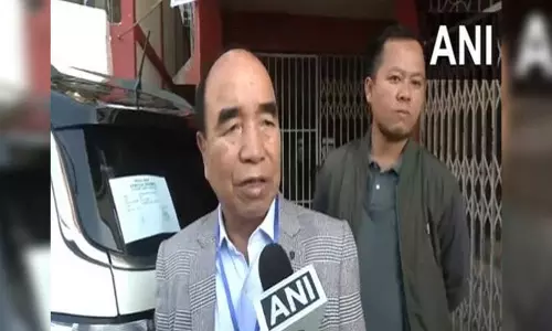 Machine not working : Mizoram CM Zoramthanga fails to cast vote as EVM malfunctions