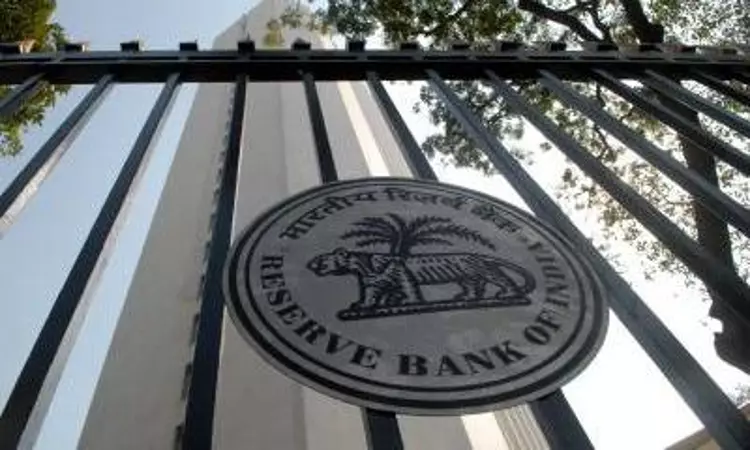 RBI throws open silver imports to qualified jewellers in same way as gold RBI throws open silver imports to qualified jewellers in same way as gold