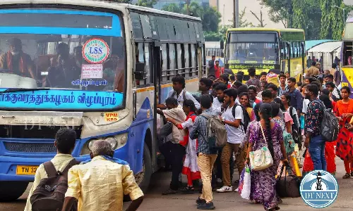 Deepavali rush: Lakhs of passengers leave Chennai for their hometowns