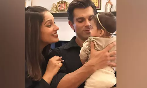 Bipasha Basu posts adorable picture as daughter Devi turns 1