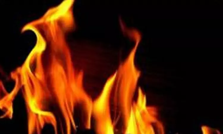 Delhi: Fire breaks out in Tilak Nagar market, efforts to douse blaze underway