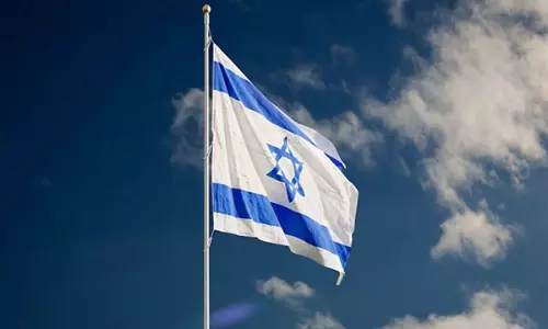 Israelis warned of increasing false information spread on messaging services