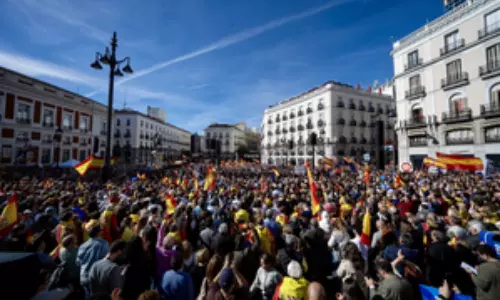 Thousands protest against Catalan independence amnesty in Spain