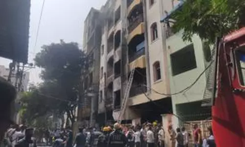 Nine killed in Hyderabad building fire