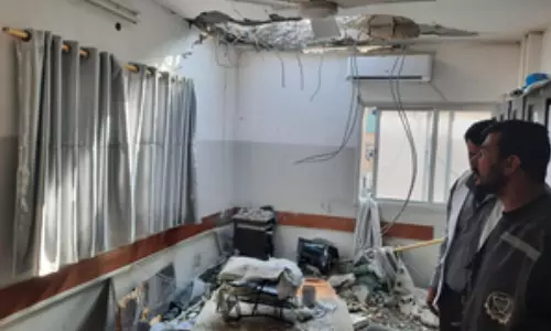 Al-Shifa Hospital under complete siege, over 100 dead bodies decomposing