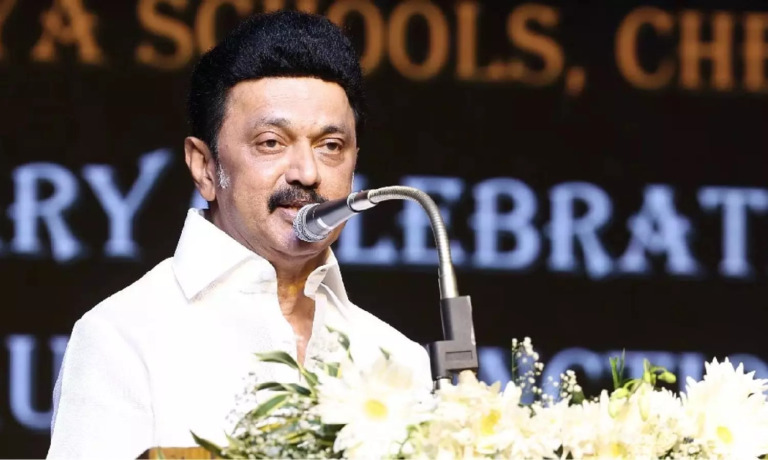 Stalin reviews monsoon works at emergency centre