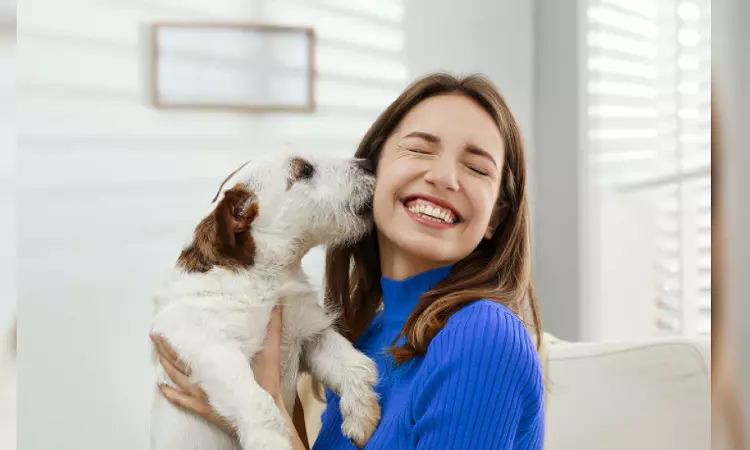 Owning pet may not be linked with well-being, despite improving owners life