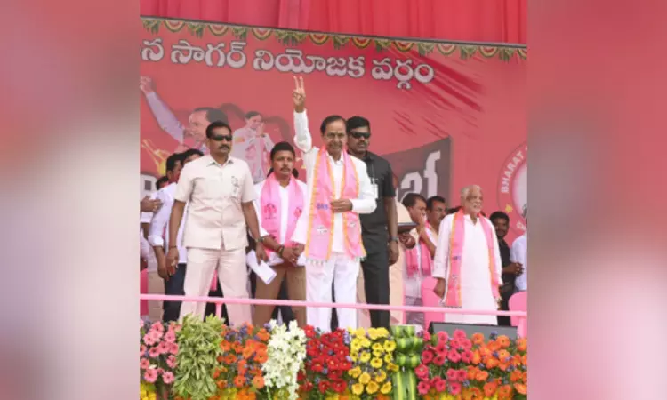 Assembly polls: KCR invokes Telangana self-respect