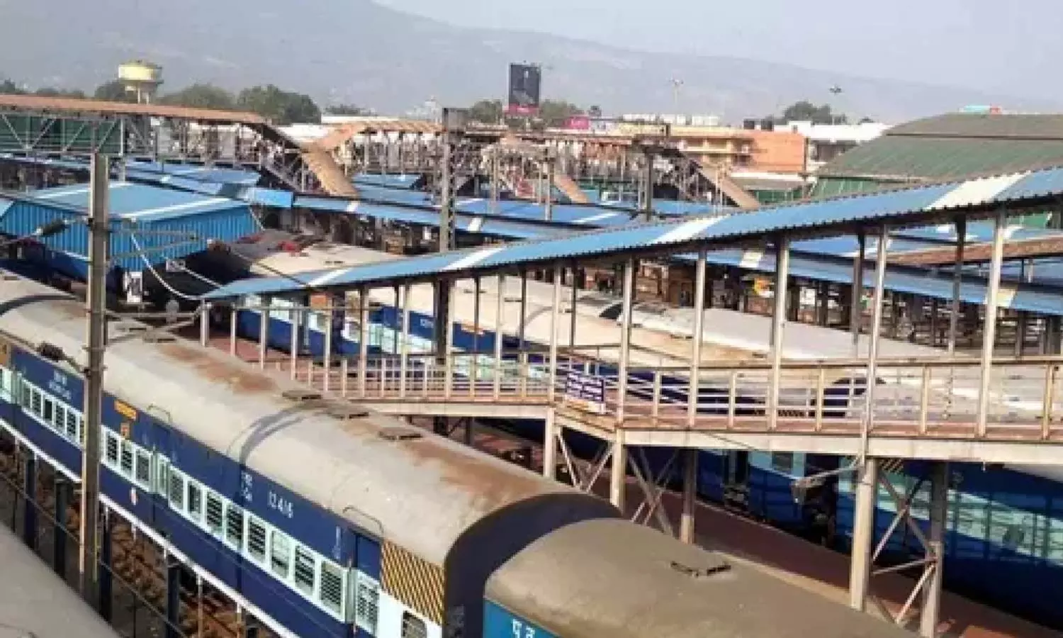 Vocal for Local initiative thrives at railway stations