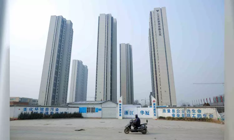 Chinas Jan-Oct property sales fell 7.8% y/y, investment down 9.3%
