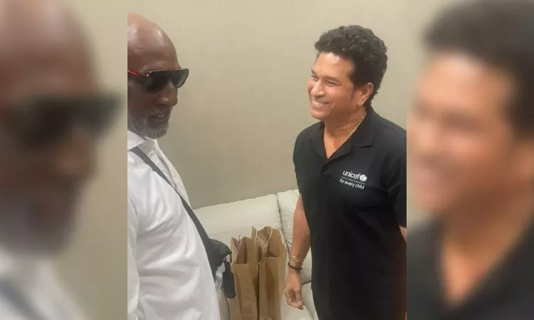 Sachin Tendulkar meets Viv Richards, football icon David Beckham at Wankhede
