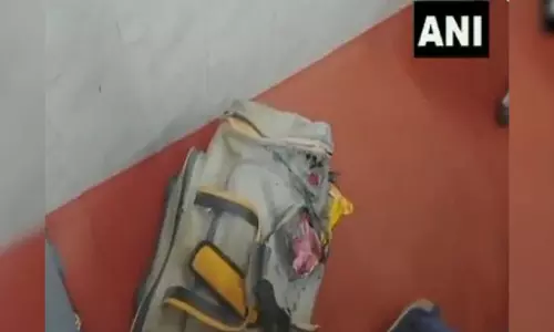 Minor explosion in Bhagalpur-Jaynagar Intercity Express, 3 injured, 2 detained