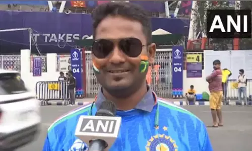 CWC 2023: Fan wants India vs Australia in the Finals ahead of second semi-final match CWC 2023: Fan wants India vs Australia in the Finals ahead of second semi-final match